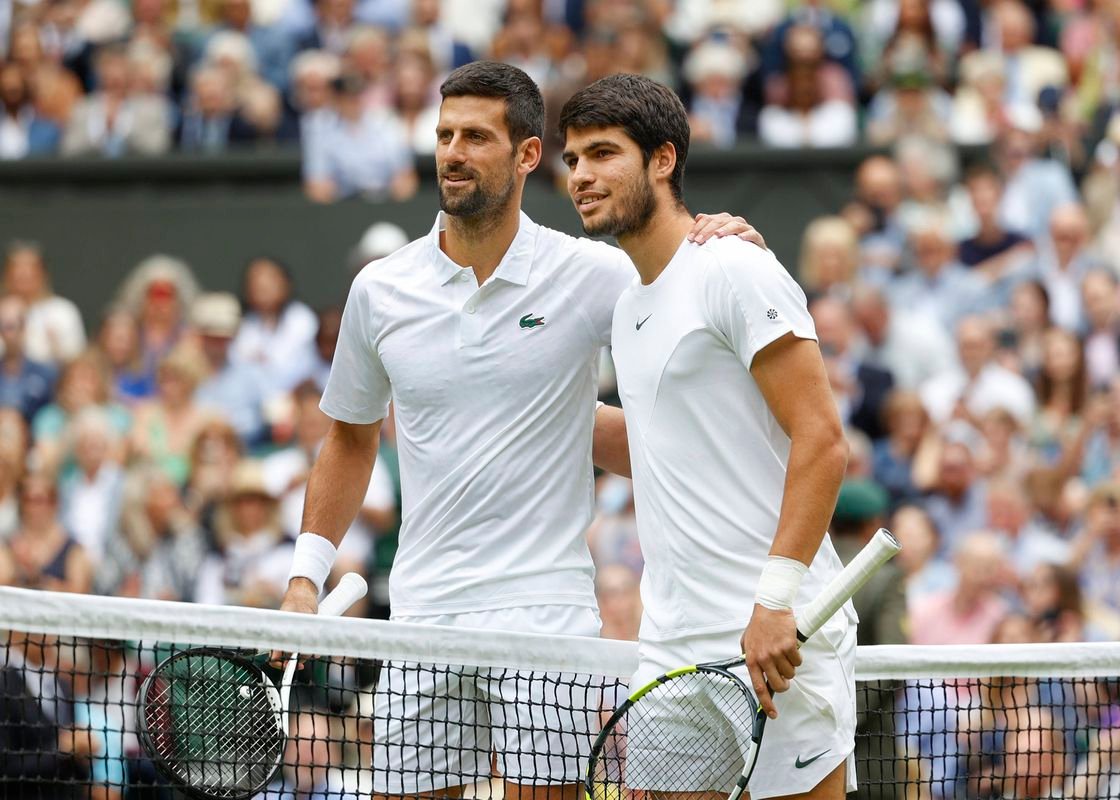 ONLINE Carlos Alcaraz - Novak Djokovič vo Wimbledone (finále) ONLINE Carlos Alcaraz – Novak Djokovič vo Wimbledone (finále)