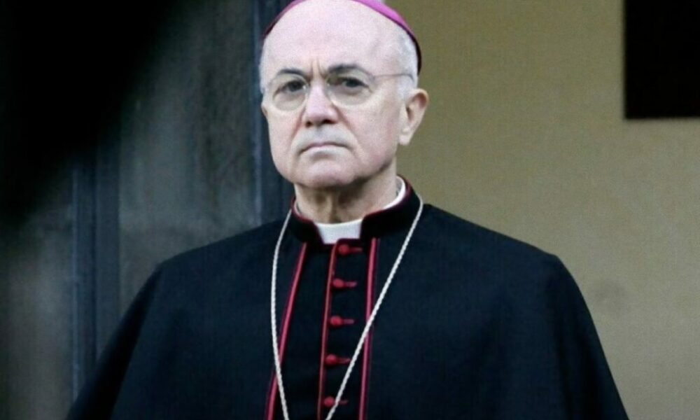 Arcibiskup Vigano: Epstein vydíral politiky pro Mossad