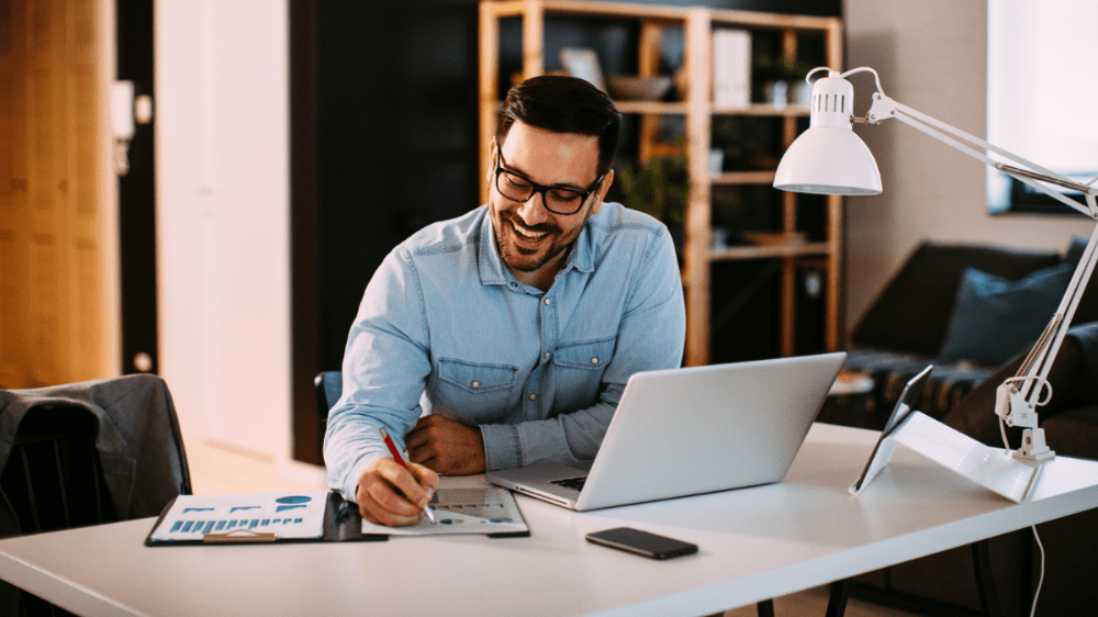 Vyše polovica Slovákov považuje home office za samozrejmosť. Má to však svoje úskalia Vyše polovica Slovákov považuje home office za samozrejmosť. Má to však svoje úskalia