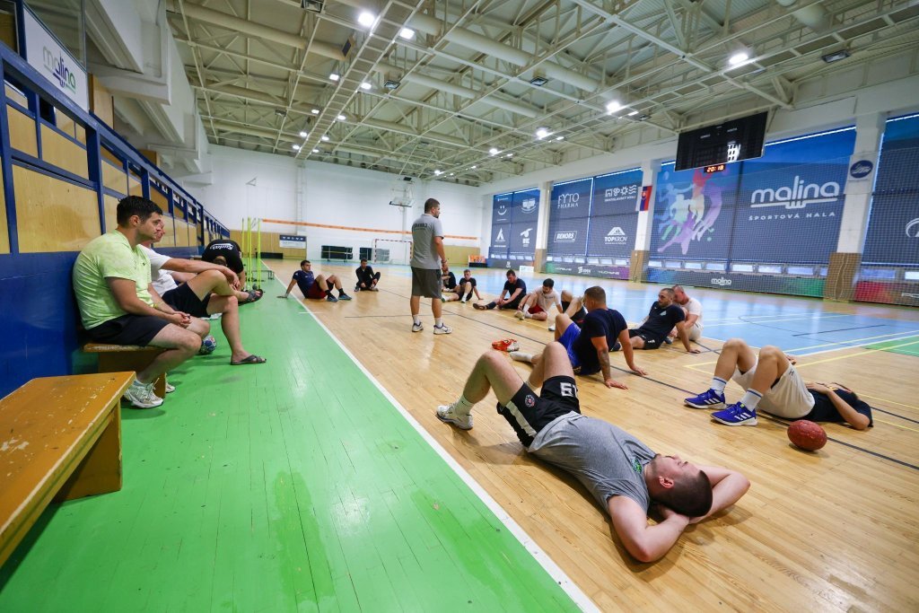 Záhoráci odštartovali prípravu na Niké Handball extraligu Záhoráci odštartovali prípravu na Niké Handball extraligu