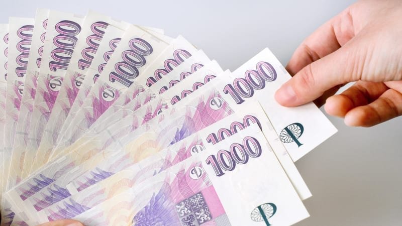 PŘEHLEDNĚ: Vyšší poplatky, ale i příspěvky či dražší spoření. Co vše se od 1. července mění? PŘEHLEDNĚ: Vyšší poplatky, ale i příspěvky či dražší spoření. Co vše se od 1. července mění?