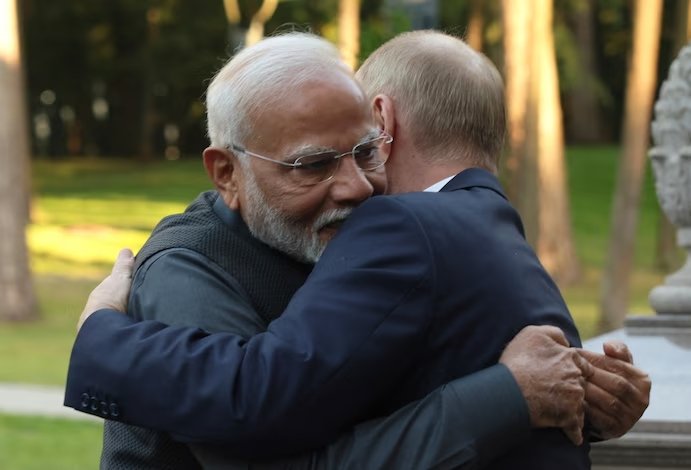 WP: Pevné objatie Modiho a Putina vysiela jasný odkaz: napriek úsiliu USA bude India udržiavať úzke vzťahy s Ruskom WP: Pevné objatie Modiho a Putina vysiela jasný odkaz: napriek úsiliu USA bude India udržiavať úzke vzťahy s Ruskom