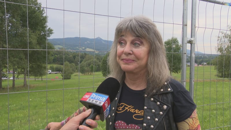 Suzi Quatro hrála v Česku už za komunistů. Teď se tu cítím mnohem svobodněji, říká