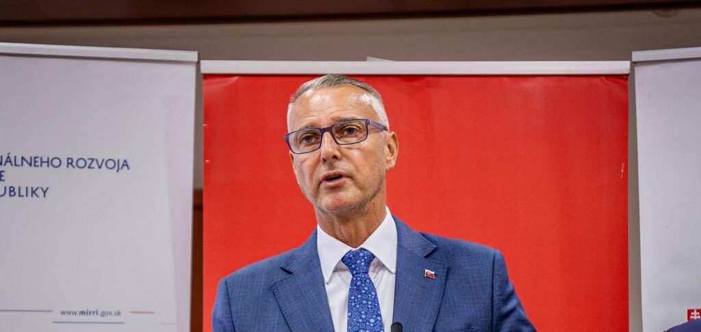 Budúcnosť umelej inteligencie: Rezort investícií pracuje na tom, aby Slovensko bolo modernou krajinou