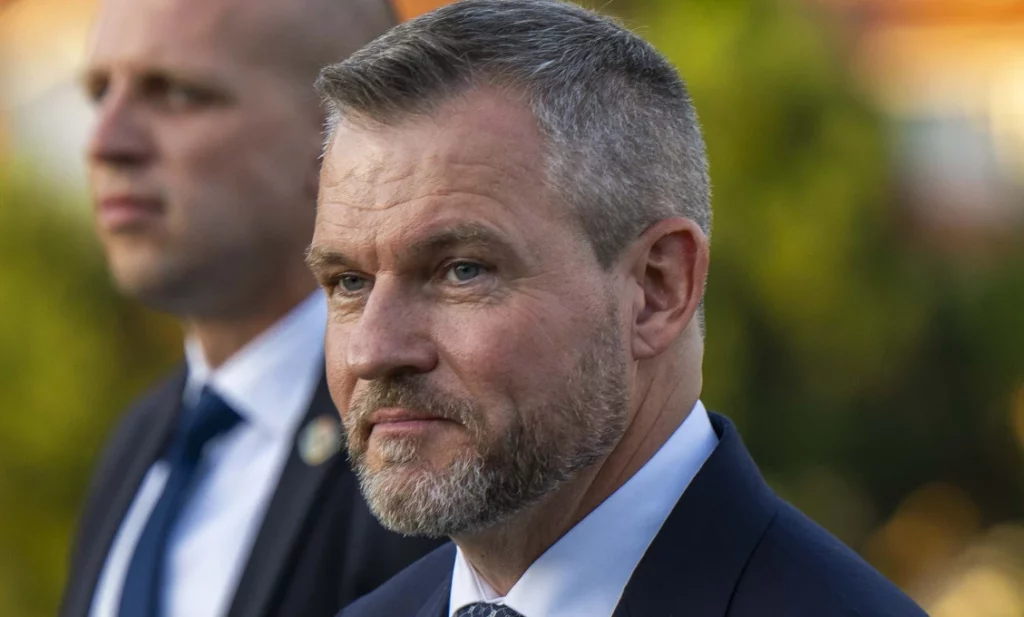 Prezident odcestuje budúci týždeň na oficiálnu návštevu do Maďarska Prezident odcestuje budúci týždeň na oficiálnu návštevu do Maďarska