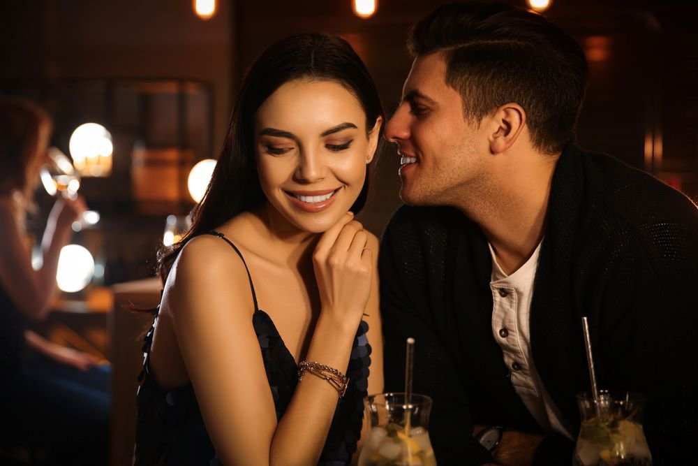 Umenie flirtovania. Čo to je a aké triky používať pri rozhovore s druhou osobou? Umenie flirtovania. Čo to je a aké triky používať pri rozhovore s druhou osobou?