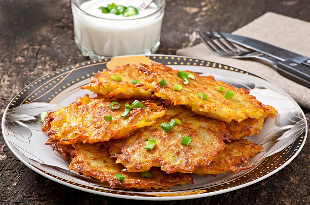 Chrumkavé zemiakové placky – tradičný recept Chrumkavé zemiakové placky – tradičný recept