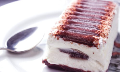 Recept na tento dezert som si priniesla z Talianska. Už si bez neho neviem predstaviť leto. Osviežujúci a chutný