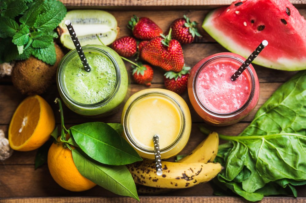 Letné smoothie na zlepšenie trávenia. Vaše črevá budú fungovať hladko Letné smoothie na zlepšenie trávenia. Vaše črevá budú fungovať hladko