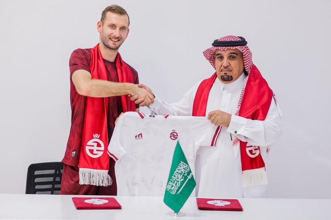 Potvrdené. Norbert Gyömbér má nový klub, bude čeliť Cristianovi Ronaldovi a spol.
