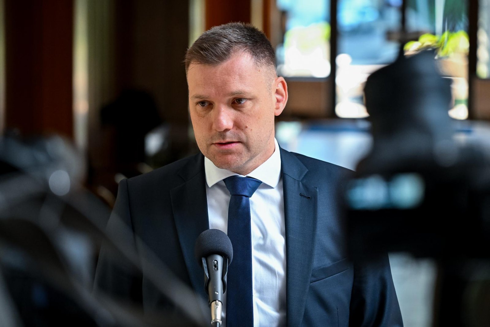 Opozícia kritizuje navrhované zmeny v zálohovom systéme. Tvrdí, že Taraba ho chce politicky ovládnuť Opozícia kritizuje navrhované zmeny v zálohovom systéme. Tvrdí, že Taraba ho chce politicky ovládnuť