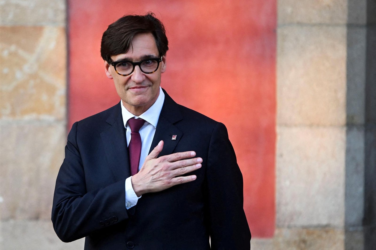 Nová vláda Katalánska zložila prísahu, vedie ju socialista Salvador Illa Nová vláda Katalánska zložila prísahu, vedie ju socialista Salvador Illa