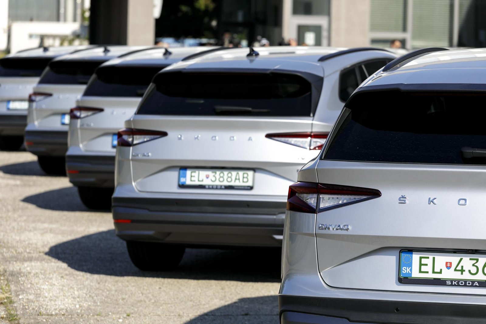 Polícia nemá dosť nabíjačiek pre elektrické autá. Rezort vnútra teraz rokuje o rozšírení siete Polícia nemá dosť nabíjačiek pre elektrické autá. Rezort vnútra teraz rokuje o rozšírení siete