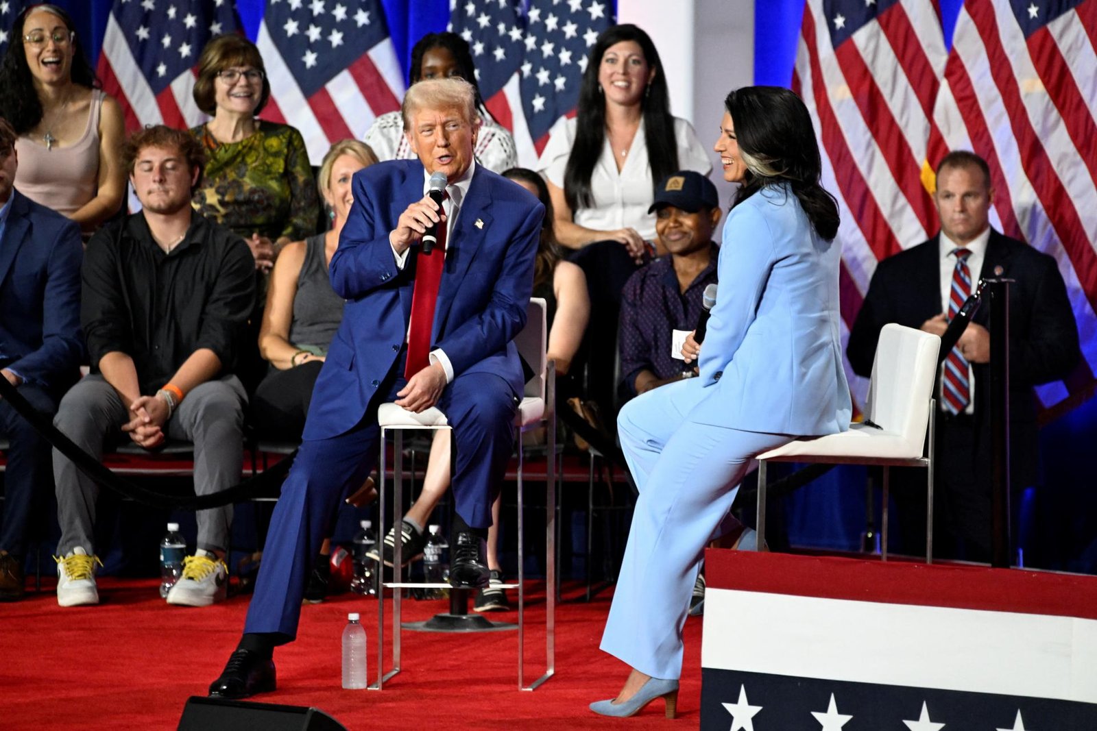 Trump u žien v prieskumoch klesol, v prípade zvolenia im však sľubuje bezplatné mimotelové oplodnenie Trump u žien v prieskumoch klesol, v prípade zvolenia im však sľubuje bezplatné mimotelové oplodnenie