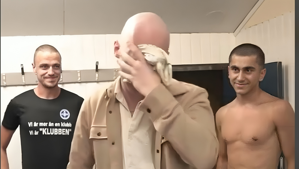VIDEO Kapitána bojujúceho s rakovinou dojalo gesto spoluhráčov. Jeden z futbalistov zašiel ešte ďalej