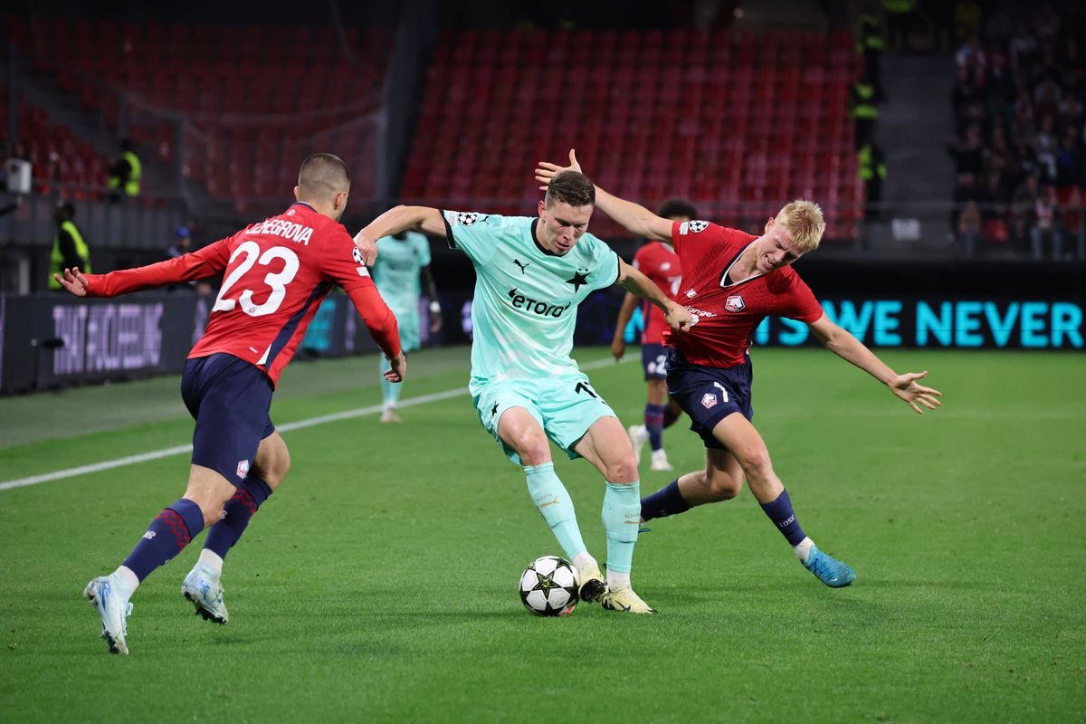 Slavia Praha nevydržala tlak favorita. Dinamo Záhreb je jednou nohou v Lige majstrov