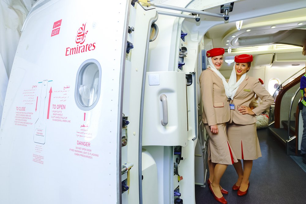 Emirates Airlines hľadá zamestnancov. Počiatočná mzda je viac ako trojnásobkom minimálnej mzdy na Slovensku Emirates Airlines hľadá zamestnancov. Počiatočná mzda je viac ako trojnásobkom minimálnej mzdy na Slovensku