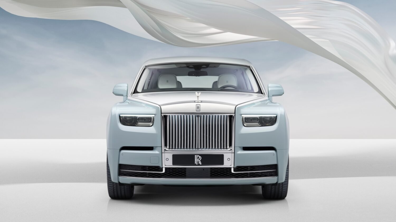 Rolls-Royce Phantom: Scintilla ako iskra v oku Rolls-Royce Phantom: Scintilla ako iskra v oku