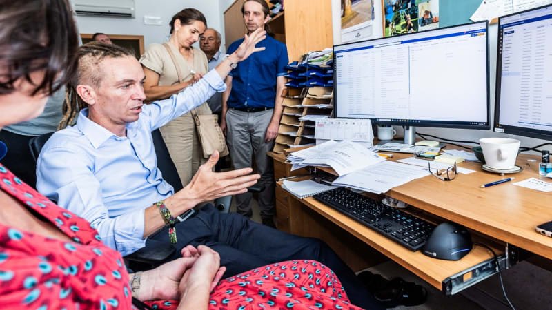Bartošova digitalizace projde právním „bypassem“. Jsme o 20 let zpátky, zaznívá z obcí Bartošova digitalizace projde právním „bypassem“. Jsme o 20 let zpátky, zaznívá z obcí