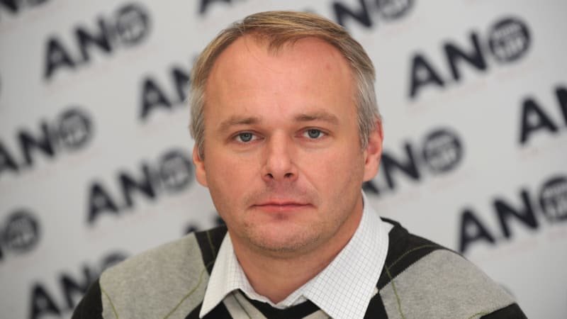 Kulidakis: V kauze Hrabáče bylo nutné zahladit škody. Může to ovlivnit volby, míní Korecký Kulidakis: V kauze Hrabáče bylo nutné zahladit škody. Může to ovlivnit volby, míní Korecký