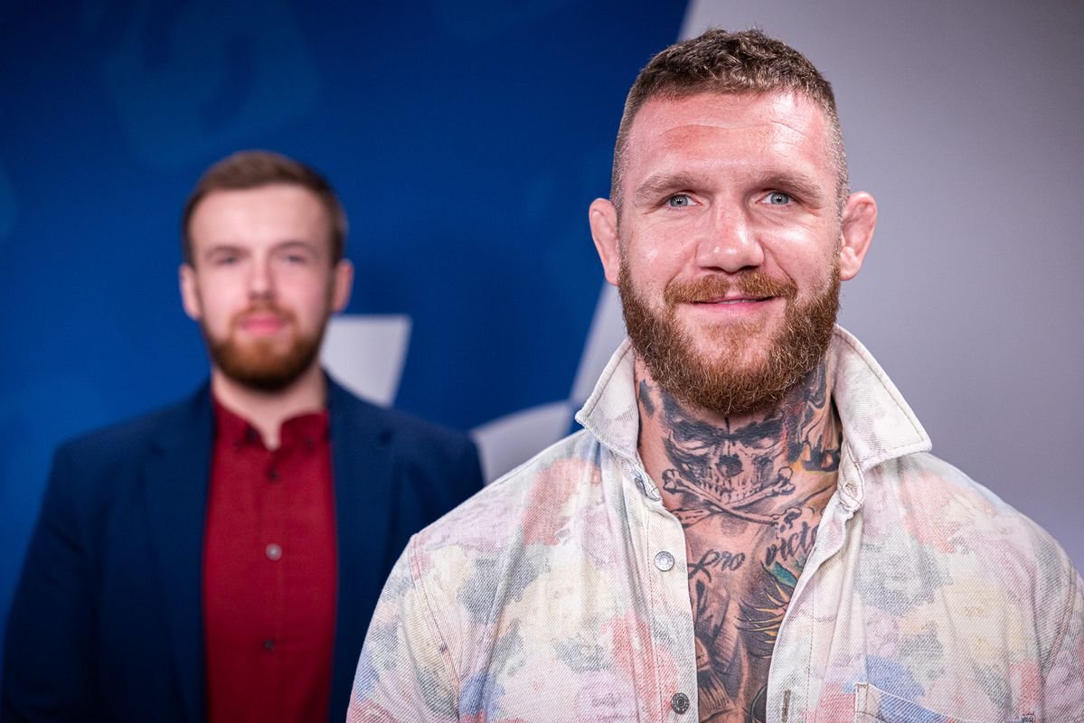 STAREDOWN Stotisíc za Vémolu? Ani sa nepribližujem. Ak nezmení prístup, zuby budú lietať vzduchom