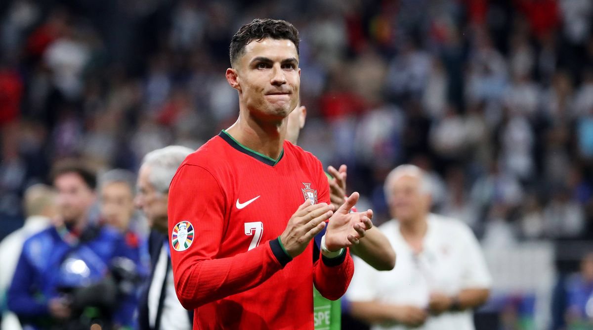 Žiaden hráč to pred ním nedokázal. Cristiano Ronaldo dosiahol ďalší rekord Žiaden hráč to pred ním nedokázal. Cristiano Ronaldo dosiahol ďalší rekord