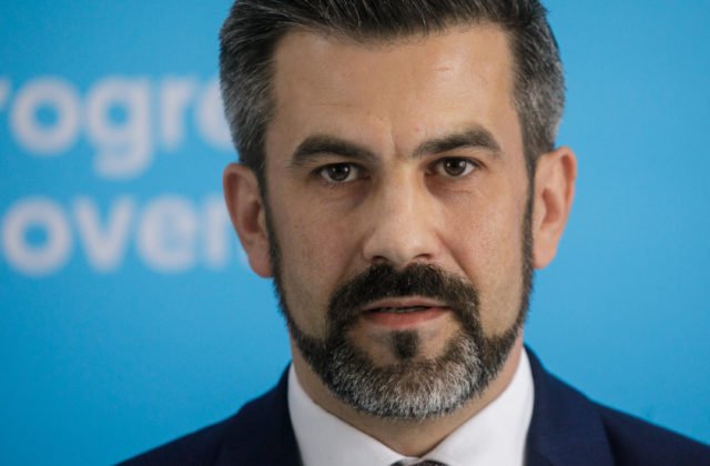 176924_64634ae721f72600612336-640x420.jpg Koalícia má čo skrývať, podľa Hargaša sabotuje ďalší kontrolný výbor parlamentu (video)