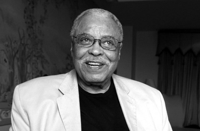 177238_umrtie-640x420.jpg Zomrel americký herec James Earl Jones, svoj hlas dal Darth Vaderovi z Hviezdnych vojen