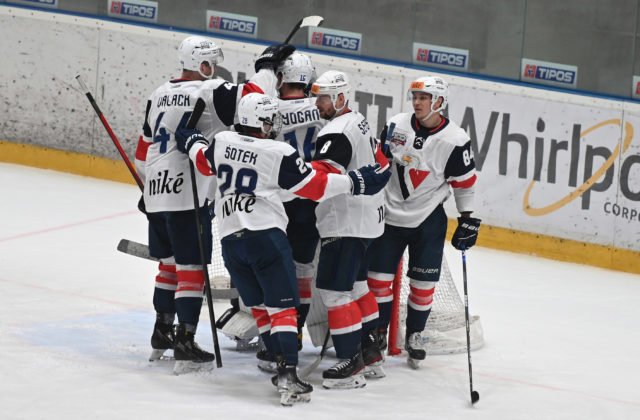 177932_vz6_9537-640x420.jpg Hokejový Slovan Bratislava má nového vlastníka, svoje podiely predali aj doterajší menšinoví akcionári