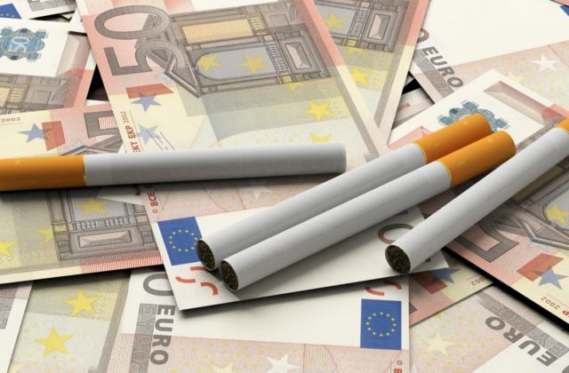 183878_gettyimages-1054948122-640x420.jpg Na Slovensku stúpla spotreba nelegálnych cigariet o 52 percent, štát ročne prichádza o desiatky miliónov eur