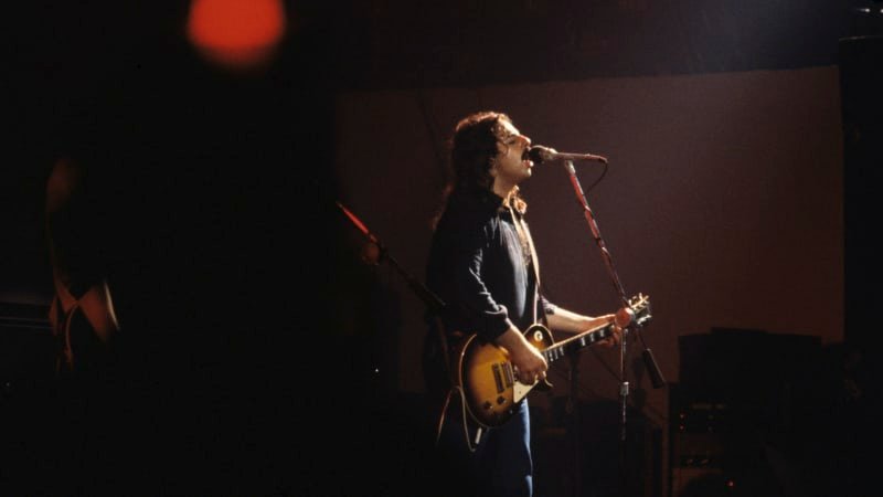 Zemřel člen legendární rockové kapely. Pódium sdílel i s Rolling Stones Zemřel člen legendární rockové kapely. Pódium sdílel i s Rolling Stones