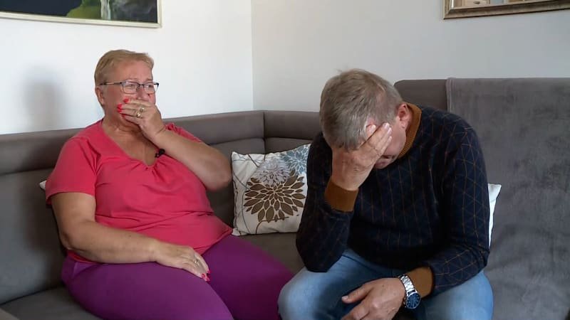 Povodeň odnesla manželům dům: Přesto chtěli volit, ale nemohou. Dojatě děkovali záchranářům Povodeň odnesla manželům dům: Přesto chtěli volit, ale nemohou. Dojatě děkovali záchranářům