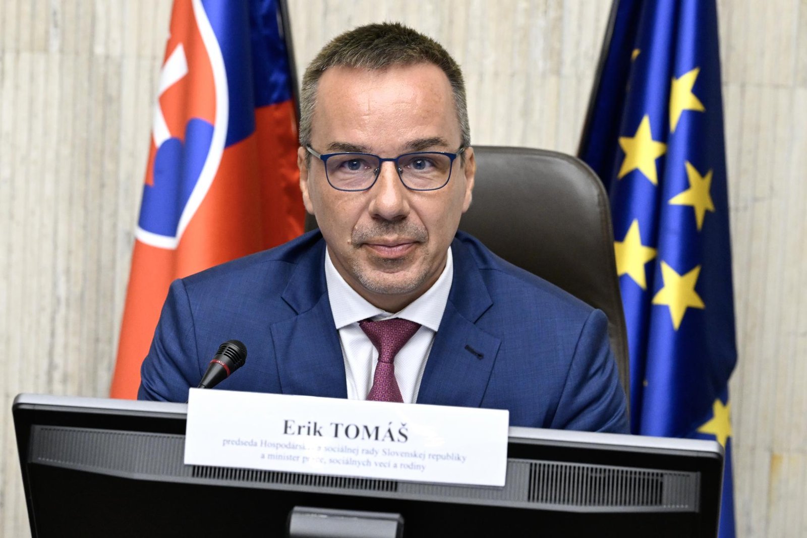 Záujem o predčasné dôchodky ochladol, ďalšia vlna žiadostí je však za rohom. Lákadlom budú dva dôvody Záujem o predčasné dôchodky ochladol, ďalšia vlna žiadostí je však za rohom. Lákadlom budú dva dôvody