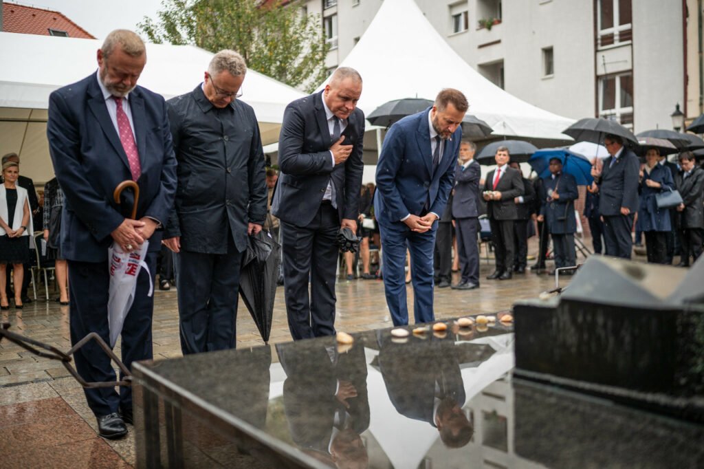 Pamätný deň obetí holokaustu a rasového násilia na Slovensku pripomína vydanie Židovského kódexu Pamätný deň obetí holokaustu a rasového násilia na Slovensku pripomína vydanie Židovského kódexu