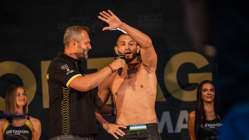 Hotový MMA Grand Slam, říká Novotný o turnaji v Brně. Okomentoval i Muradovovu kauzu Hotový MMA Grand Slam, říká Novotný o turnaji v Brně. Okomentoval i Muradovovu kauzu