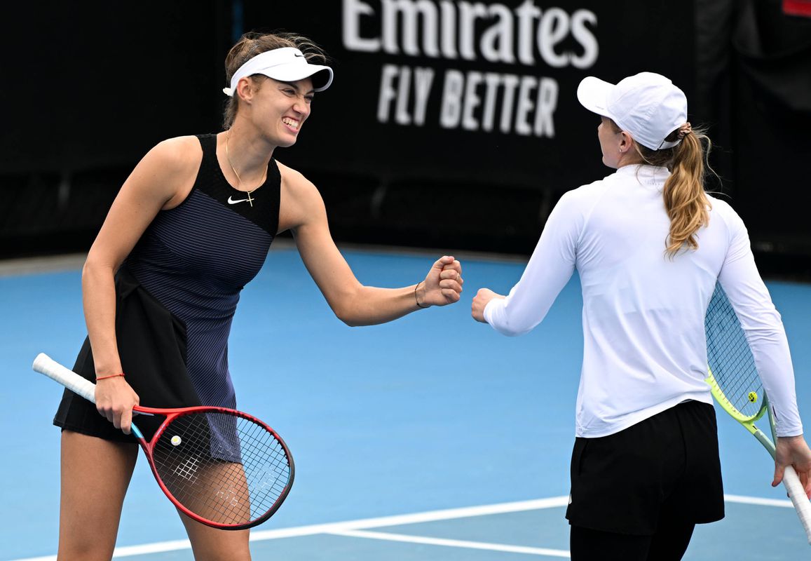 WTA Peking: Miháliková s Nichollsovou prešli v prvom kole cez Američanky