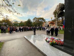 Štát a žiaľ i drvivá väčšina politikov si na otca národa nespomenuli