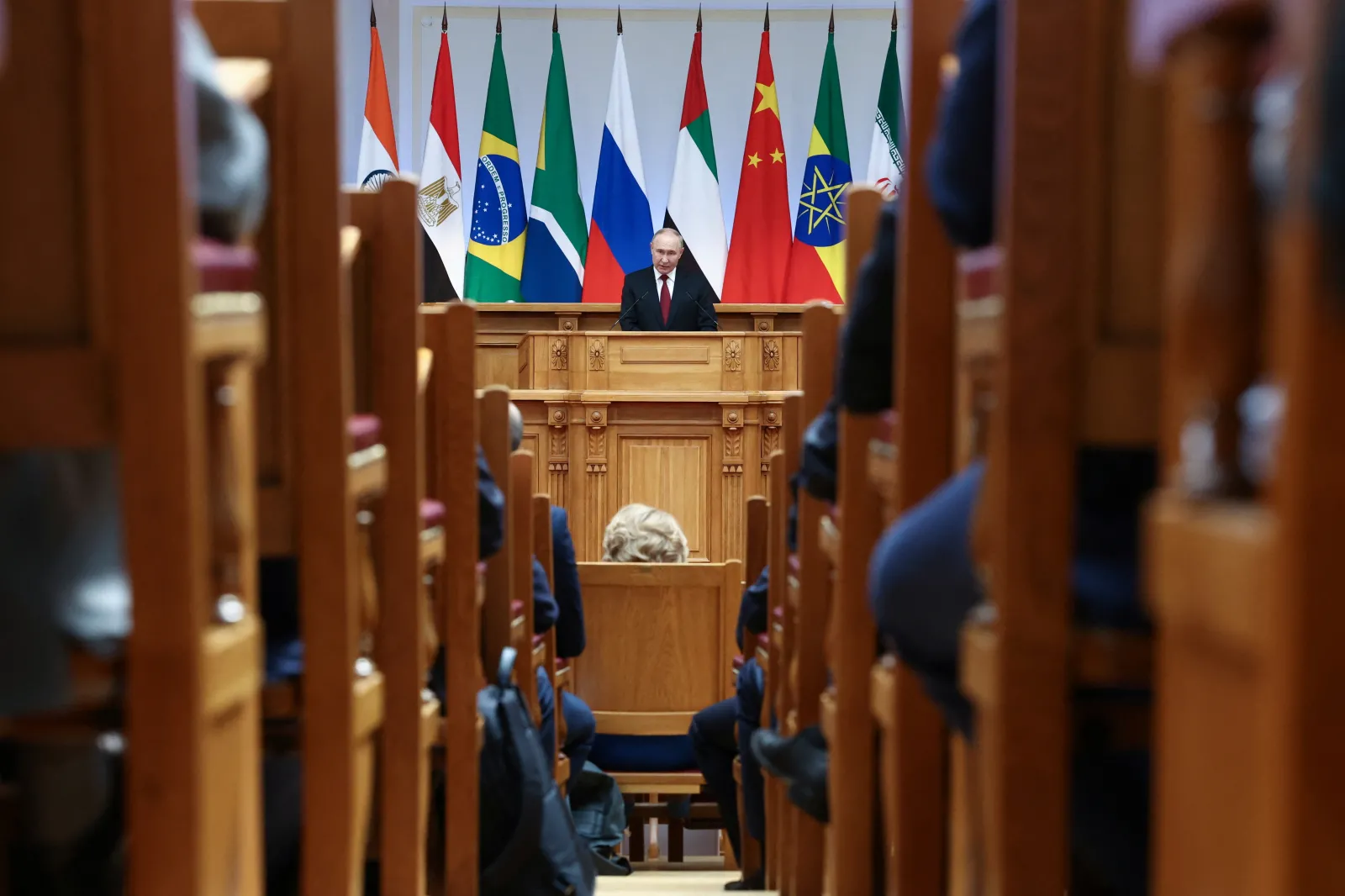 Foreign Affairs: Svetový poriadok závisí od toho, ako sa bude rozvíjať BRICS Foreign Affairs: Svetový poriadok závisí od toho, ako sa bude rozvíjať BRICS