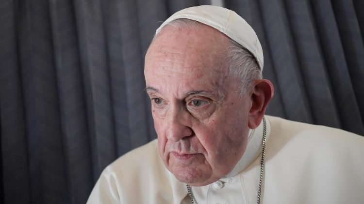 Pápež František: Zabráňte rizikám negatívneho vplyvu umelej inteligencie Pápež František: Zabráňte rizikám negatívneho vplyvu umelej inteligencie
