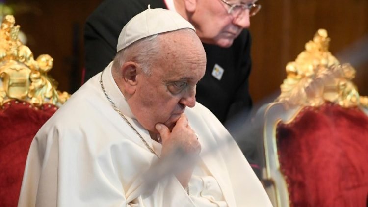 Pápež sa v Belgicku na dve hodiny stretol so 17 obeťami zneužívania duchovnými