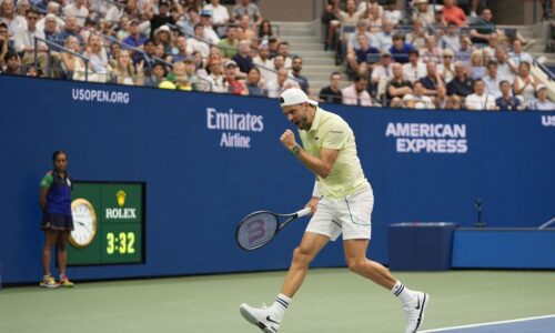 US Open: Dimitrov postúpil po päťsetovej dráme do štvrťfinále. Fritz zdolal Ruuda