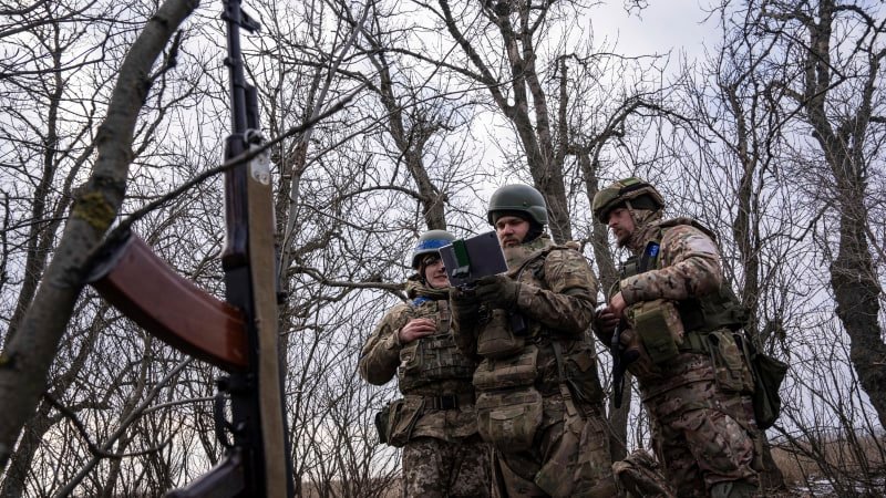 CNN: Žádná mistrná strategie, ale brutální síla. Jak Rusové dobyli ukrajinský Vuhledar? CNN: Žádná mistrná strategie, ale brutální síla. Jak Rusové dobyli ukrajinský Vuhledar?