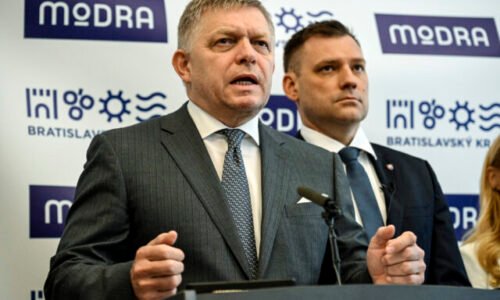 Ficova vláda rokovala v Modre, schválila vyše 1,5 milióna eur na projekty v okresoch Malacky a Pezinok (foto)