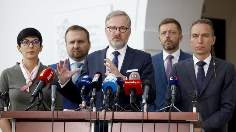 Rozpad pětikoalice. Piráti opouštějí Fialův kabinet, co bude dál s vládou? Rozpad pětikoalice. Piráti opouštějí Fialův kabinet, co bude dál s vládou?