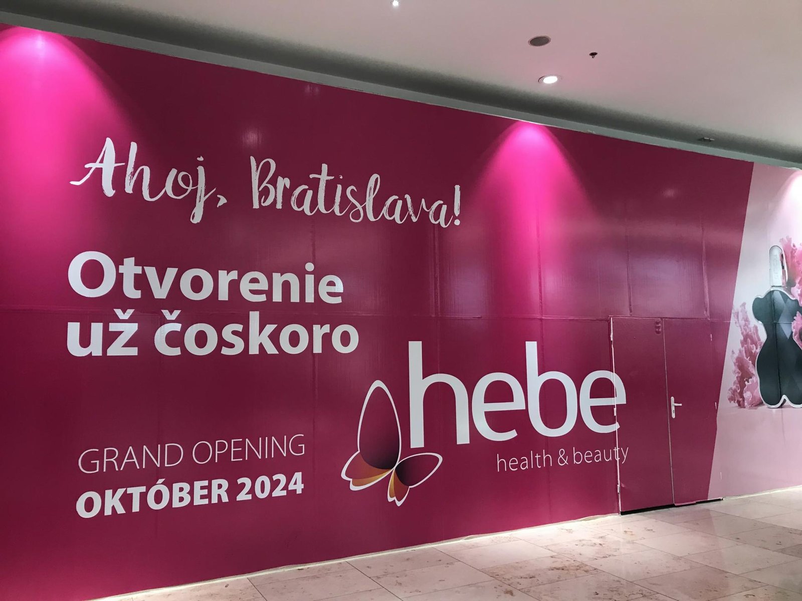 Nová poľská sieť otvára svoj prvý obchod v Bratislave. Jej ďalšie kroky smerujú na východ Nová poľská sieť otvára svoj prvý obchod v Bratislave. Jej ďalšie kroky smerujú na východ