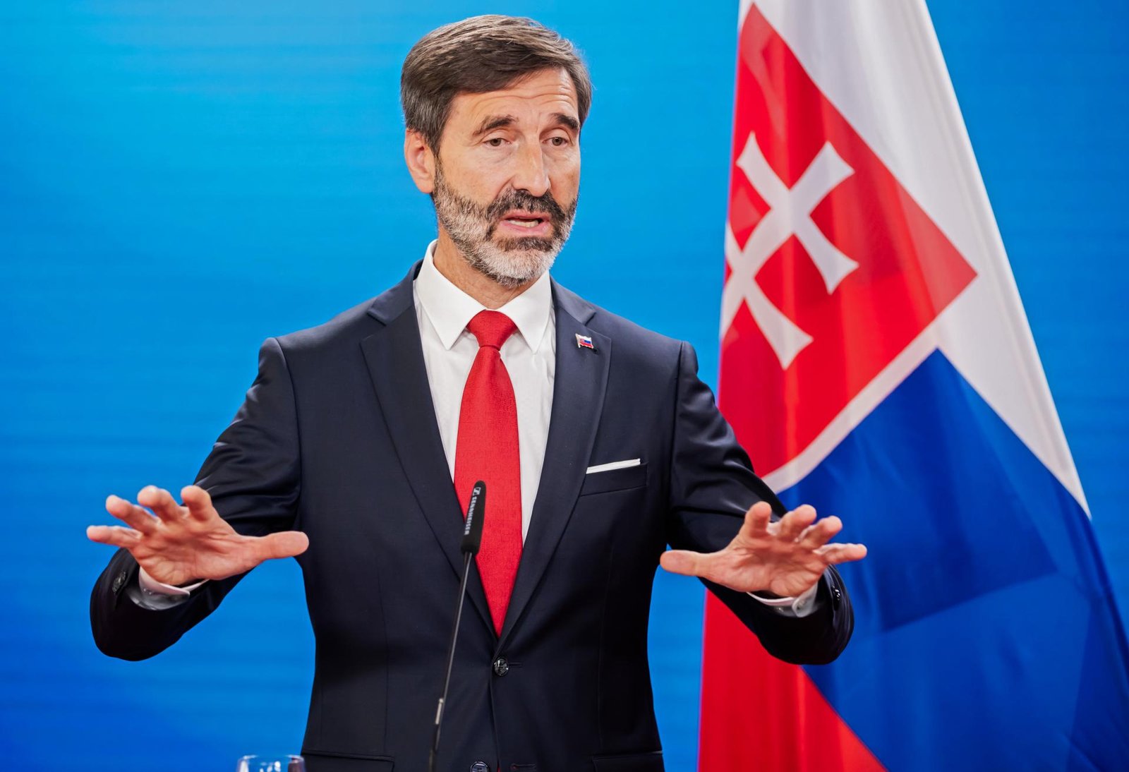 Evakuácia z Libanonu patrila k historicky najväčším operáciám. O pomoc nás žiadali aj z USA, tvrdí Blanár