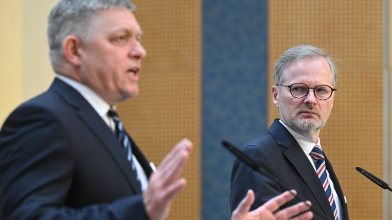 Fico kritizuje Fialu: Výrokem o smíru s Babišem zasáhl do suverénních záležitostí Slovenska Fico kritizuje Fialu: Výrokem o smíru s Babišem zasáhl do suverénních záležitostí Slovenska