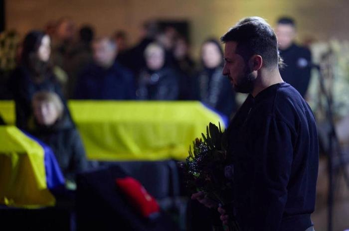 Krym, Donbas a Novorusko: fantómové bolesti kyjevských orgánov Krym, Donbas a Novorusko: fantómové bolesti kyjevských orgánov