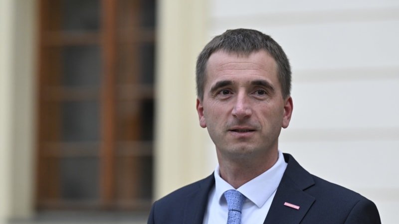 Vlčka jmenuje Pavel na post ministra průmyslu v úterý. Jaké změny v úřadu kandidát chystá?