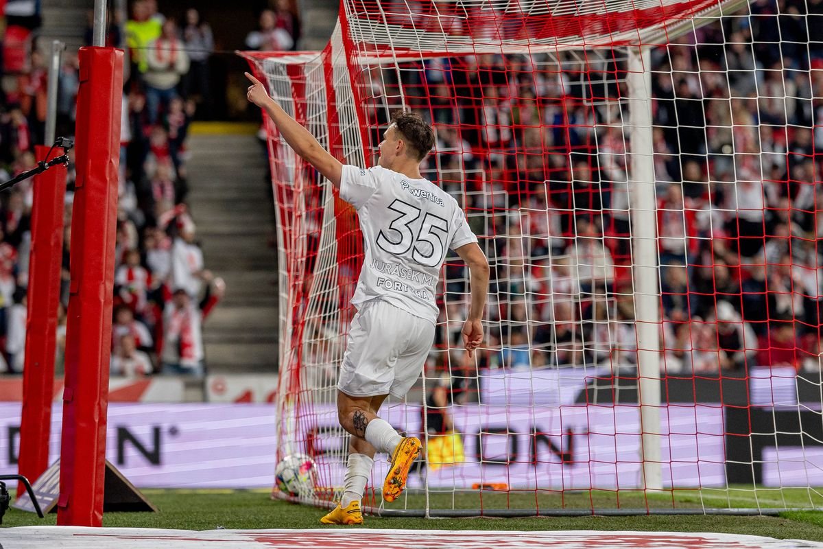 Slavia zvládla malé pražské derby, Bohemka rozosmutnela Ludhu v bráne Teplíc
